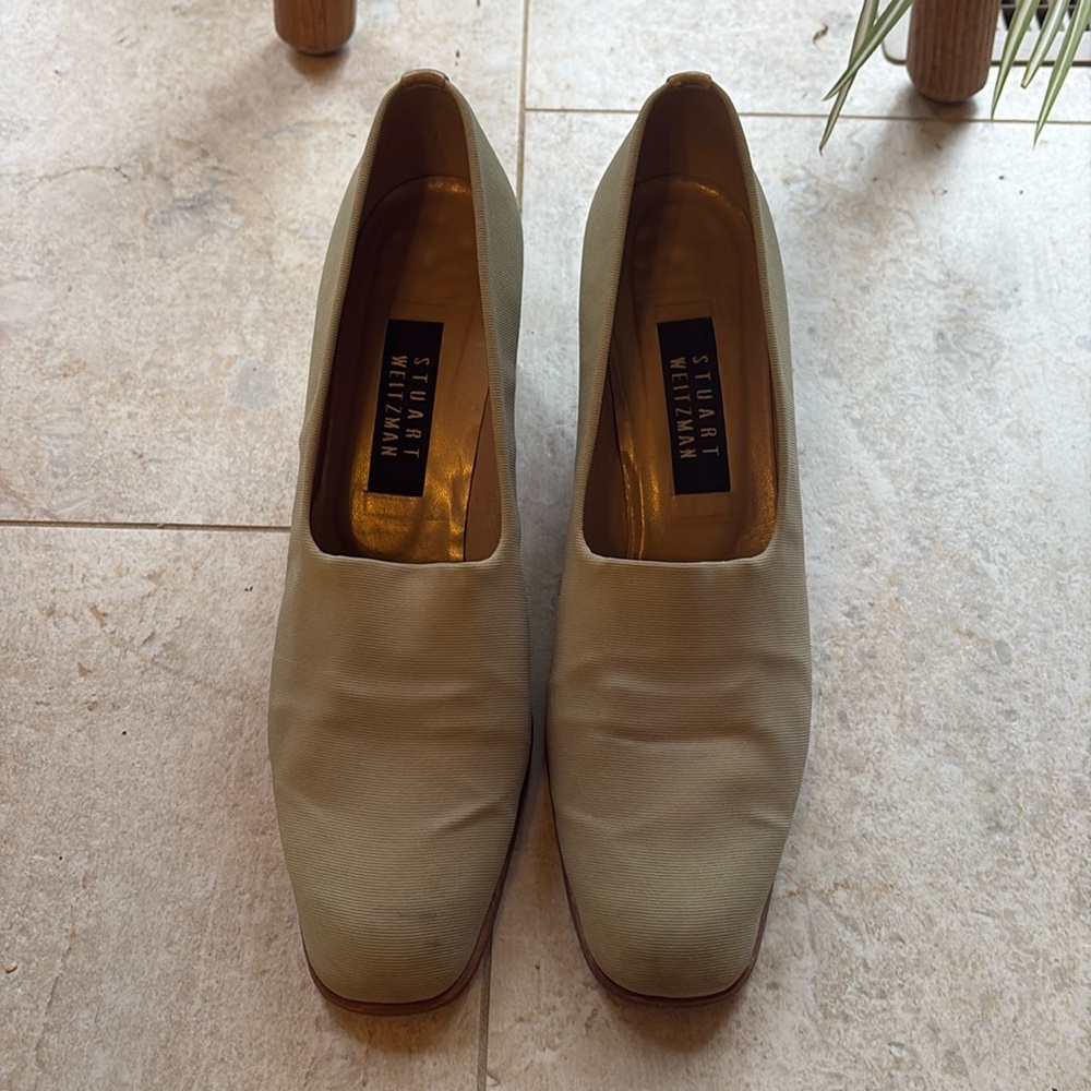 Stuart Weitzman Tan Heels